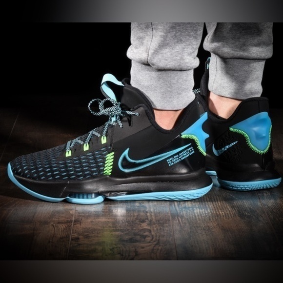 NIKE LEBRON WITNESS V BLACK LIGHT BLUE FURY Sz 14 main image 8